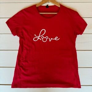 DISNEY Mickey Mouse Women’s Love Valentine’s Red Tee Large
